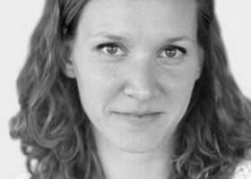 dr_czirjak_rahel-black-and-white